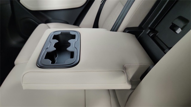 new 2026 Volvo XC60 Plug-In Hybrid car, priced at $69,285
