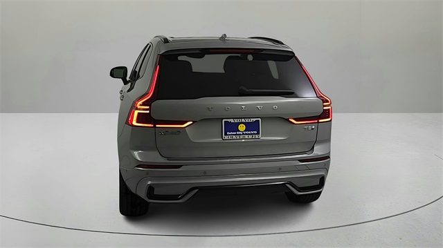 new 2026 Volvo XC60 Plug-In Hybrid car, priced at $69,285
