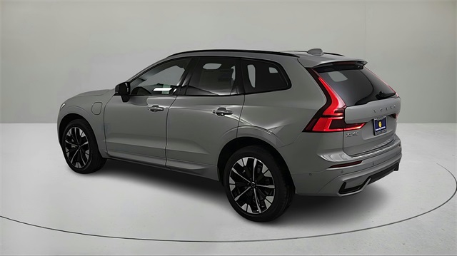 new 2026 Volvo XC60 Plug-In Hybrid car, priced at $69,285