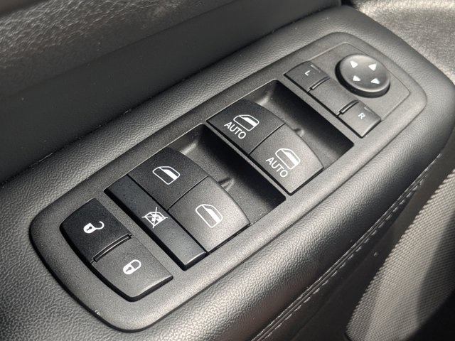 used 2022 Jeep Grand Cherokee WK car, priced at $29,480