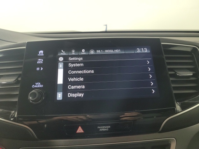 used 2021 Honda Pilot car, priced at $26,991