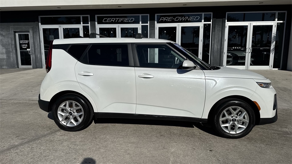 used 2020 Kia Soul car, priced at $13,445