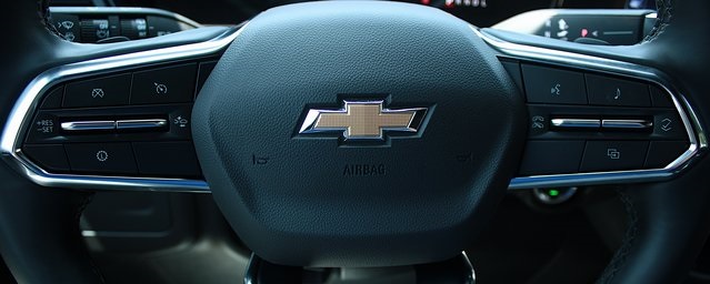 used 2025 Chevrolet Suburban car, priced at $57,779
