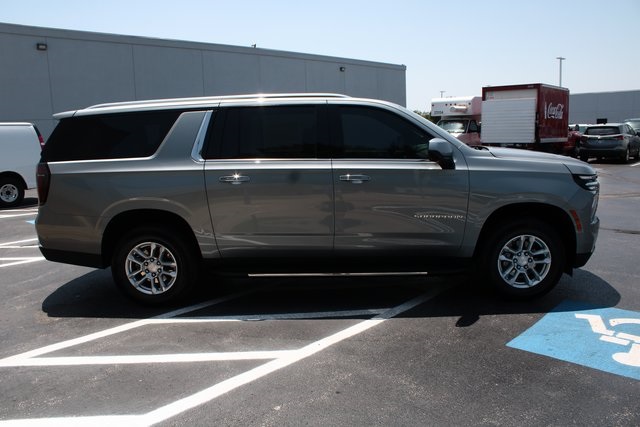 used 2025 Chevrolet Suburban car, priced at $57,779
