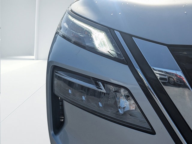 used 2023 Nissan Rogue car, priced at $18,489