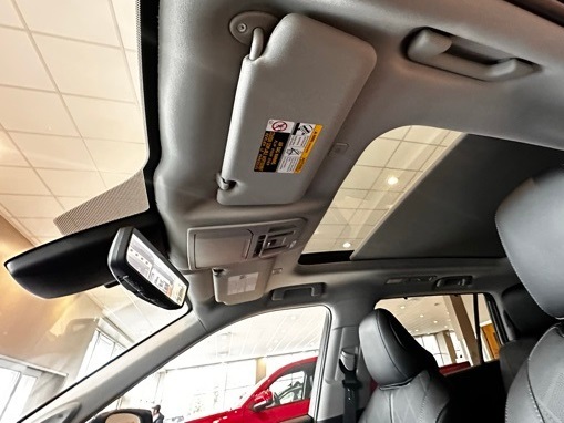 new 2025 Toyota Highlander Hybrid car