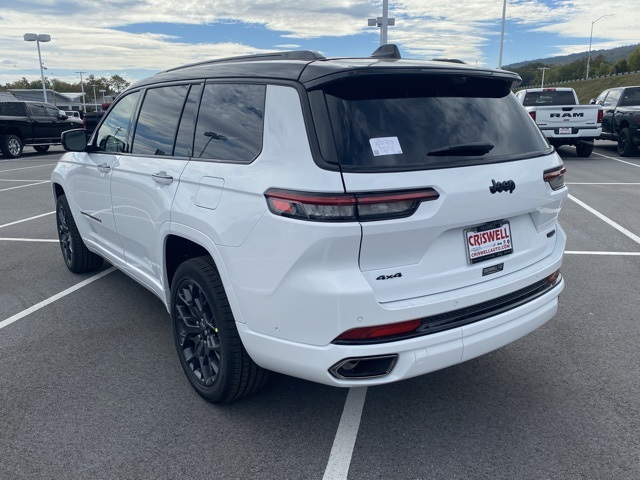 new 2025 Jeep Grand Cherokee L car, priced at $65,067