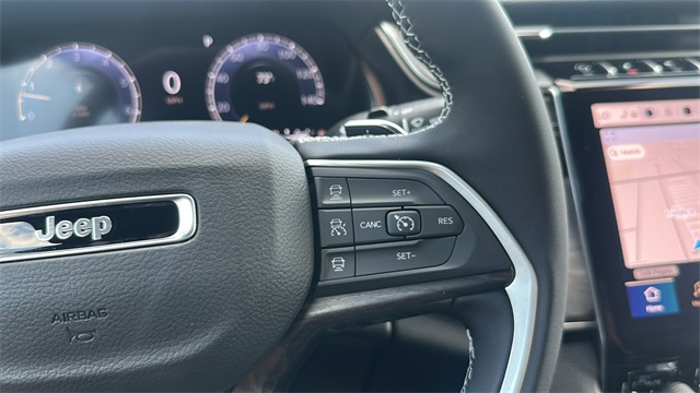 new 2025 Jeep Grand Cherokee car, priced at $47,453