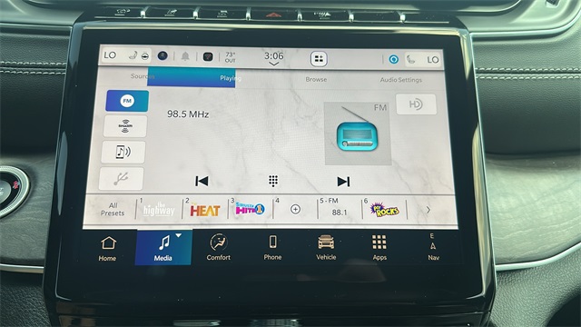 new 2025 Jeep Grand Cherokee car, priced at $47,453