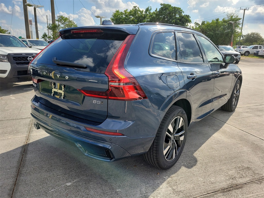 new 2026 Volvo XC60 car, priced at $49,665