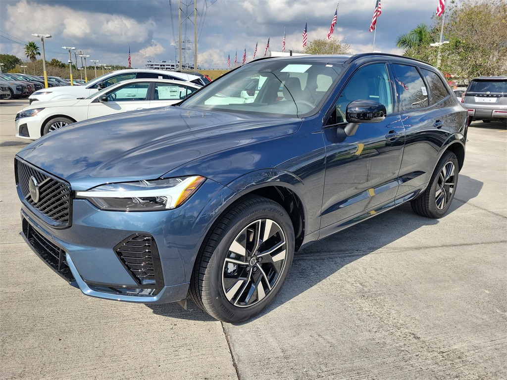 new 2026 Volvo XC60 car, priced at $49,665