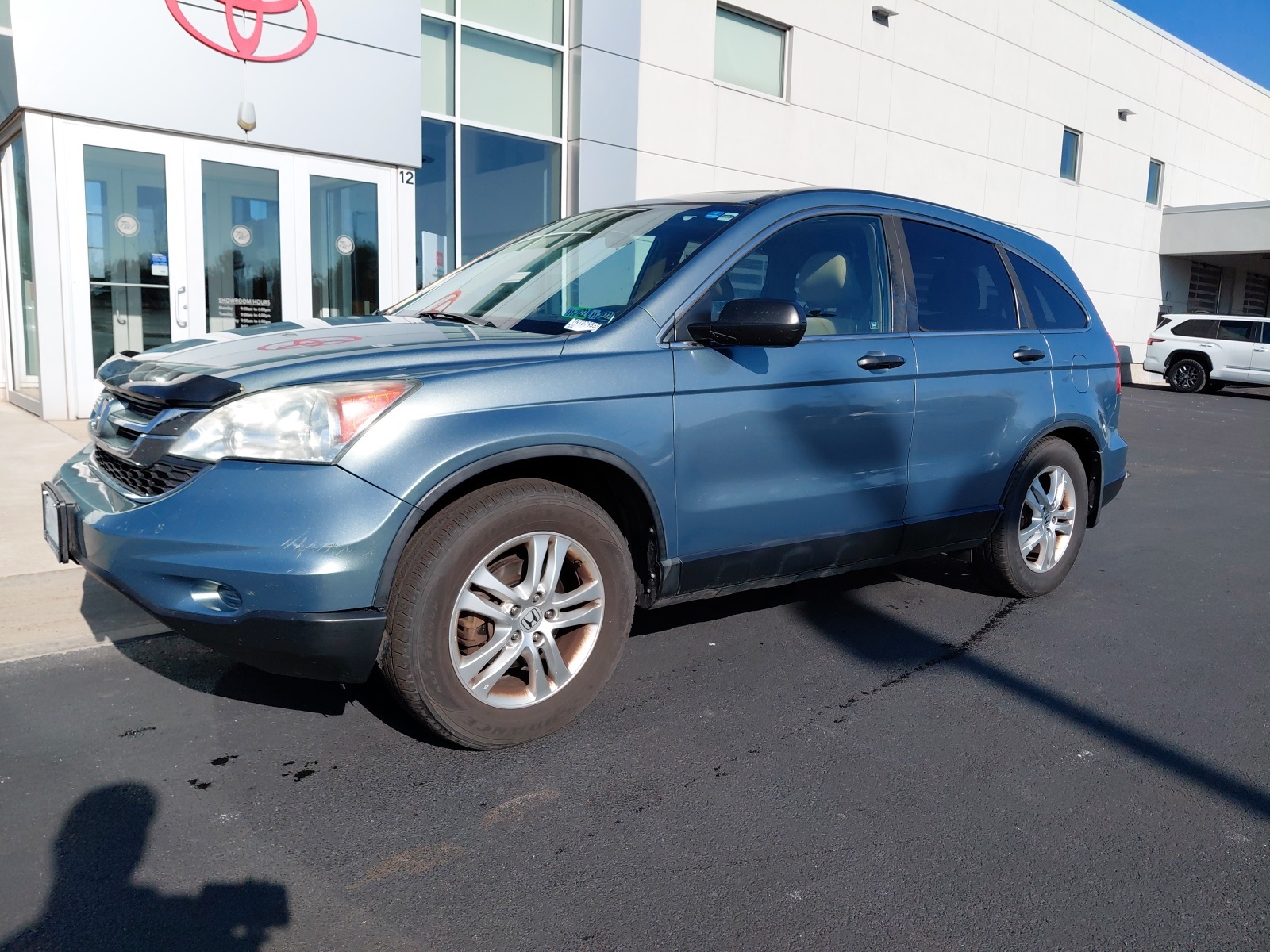 used 2010 Honda CR-V car, priced at $7,105