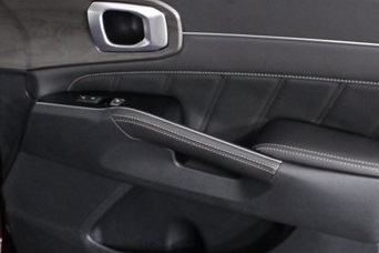 new 2025 Kia Sorento car, priced at $42,132