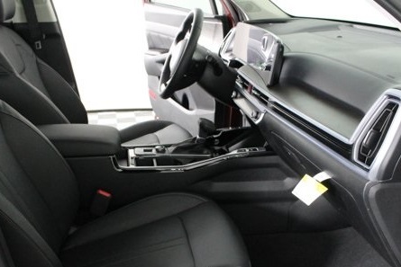 new 2025 Kia Sorento car, priced at $42,132