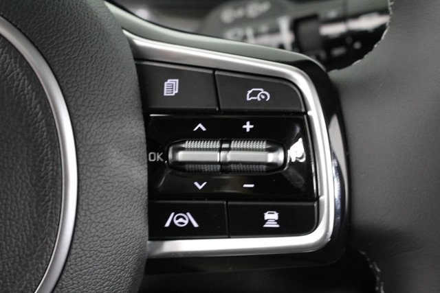 new 2025 Kia Sorento car, priced at $42,132