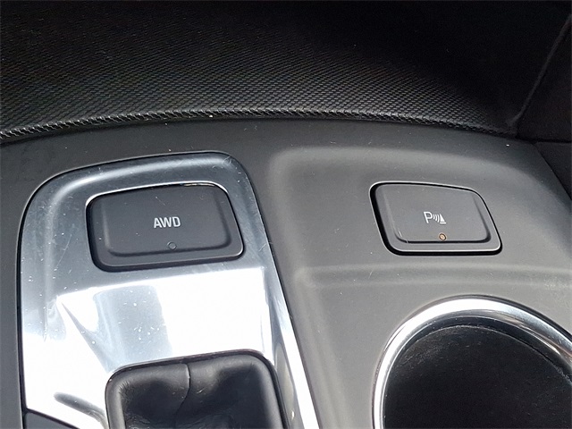 used 2024 Chevrolet Equinox car, priced at $23,950