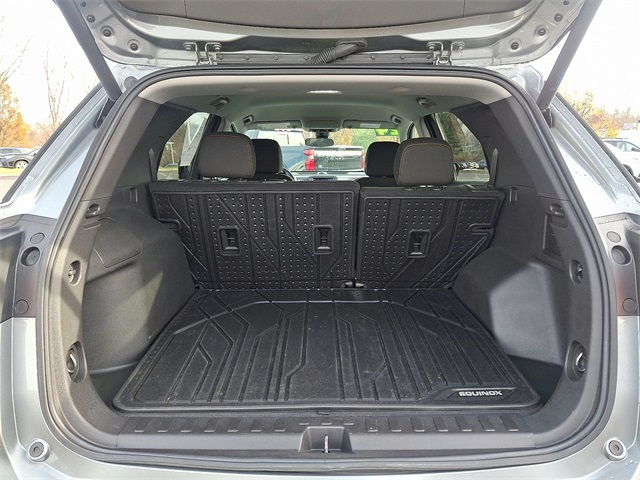 used 2024 Chevrolet Equinox car, priced at $23,950