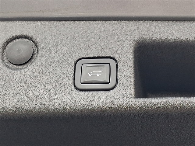 used 2024 Chevrolet Equinox car, priced at $23,950