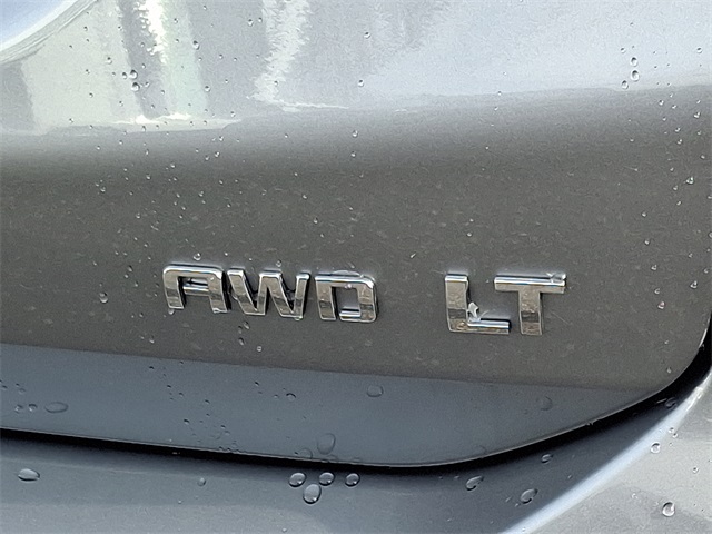 used 2024 Chevrolet Equinox car, priced at $23,950