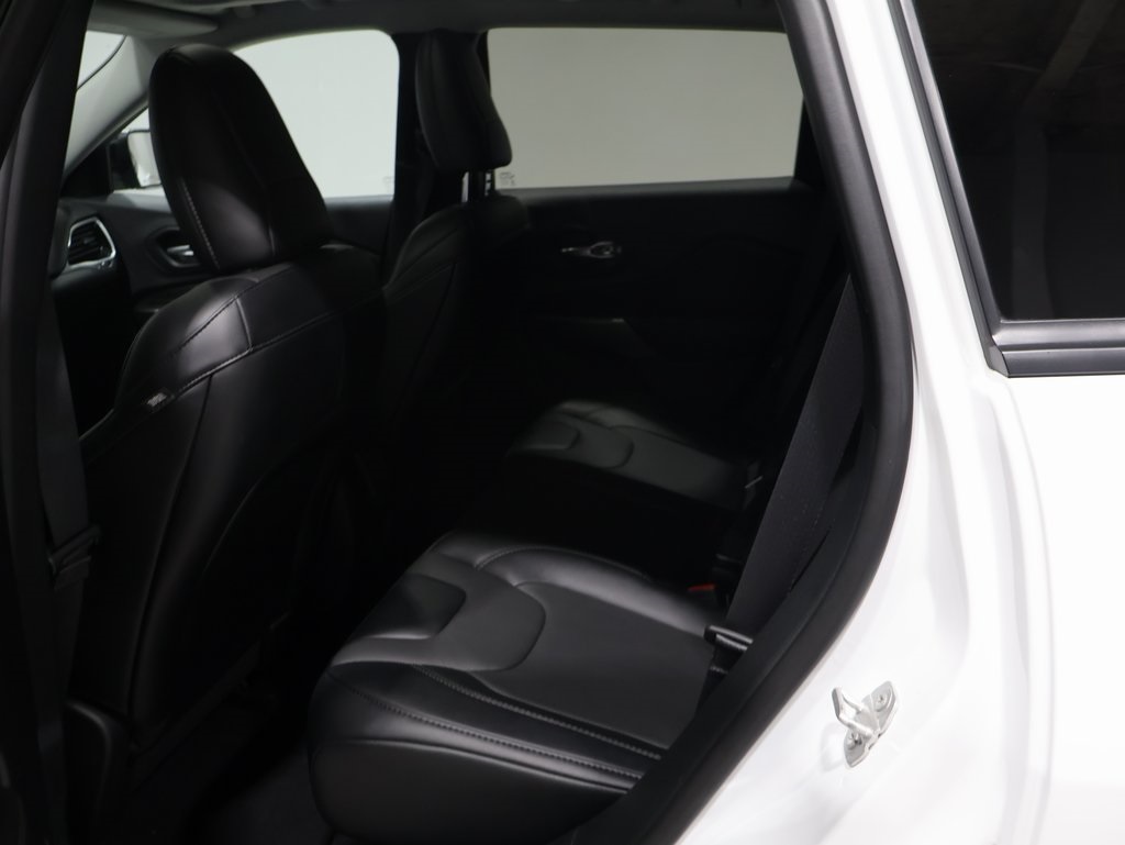 used 2022 Jeep Cherokee car, priced at $25,500