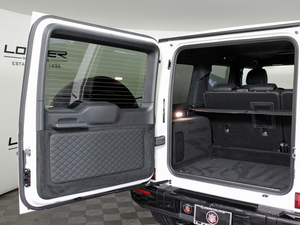 new 2025 Mercedes-Benz G-Class car, priced at $204,085