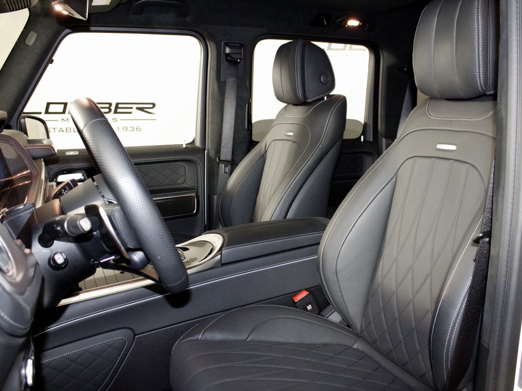new 2025 Mercedes-Benz G-Class car, priced at $204,085