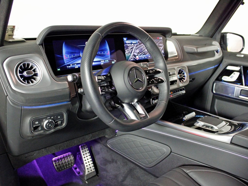 new 2025 Mercedes-Benz G-Class car, priced at $204,085