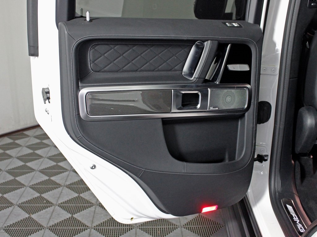 new 2025 Mercedes-Benz G-Class car, priced at $204,085