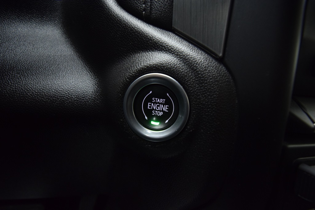 used 2021 GMC Sierra 1500 car, priced at $38,500