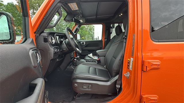 new 2025 Jeep Wrangler car, priced at $54,788