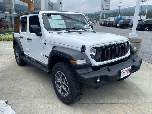 new 2025 Jeep Wrangler car, priced at $39,916