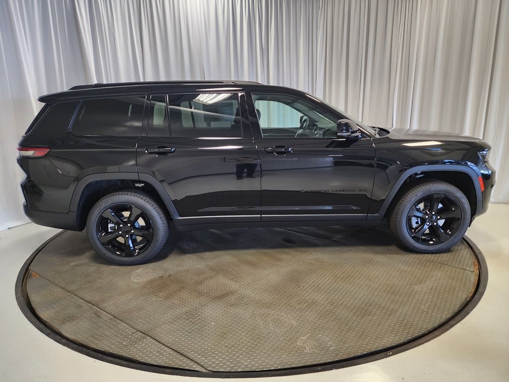 new 2025 Jeep Grand Cherokee L car, priced at $47,784