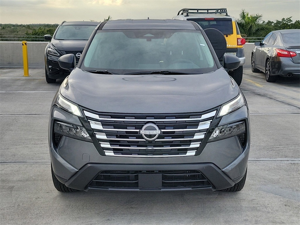 new 2025 Nissan Rogue car, priced at $28,100