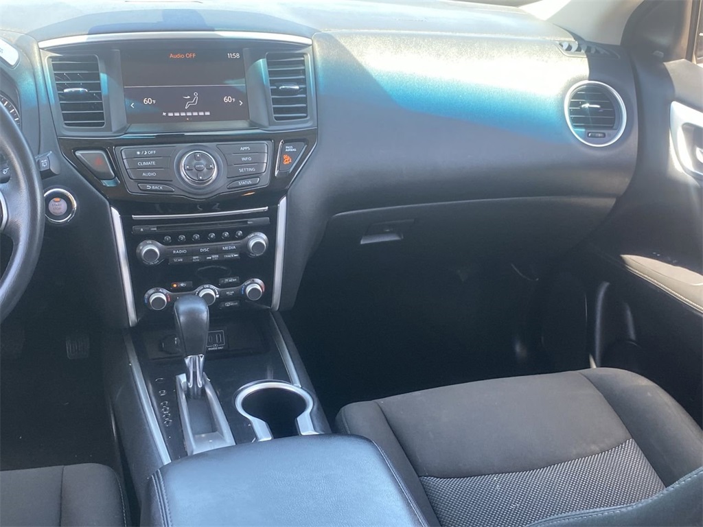 used 2020 Nissan Pathfinder car