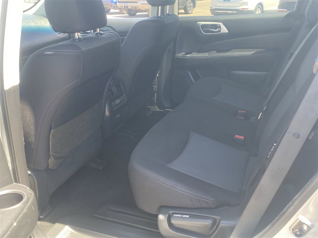 used 2020 Nissan Pathfinder car