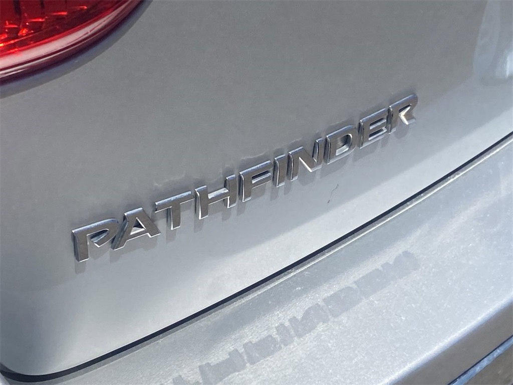used 2020 Nissan Pathfinder car