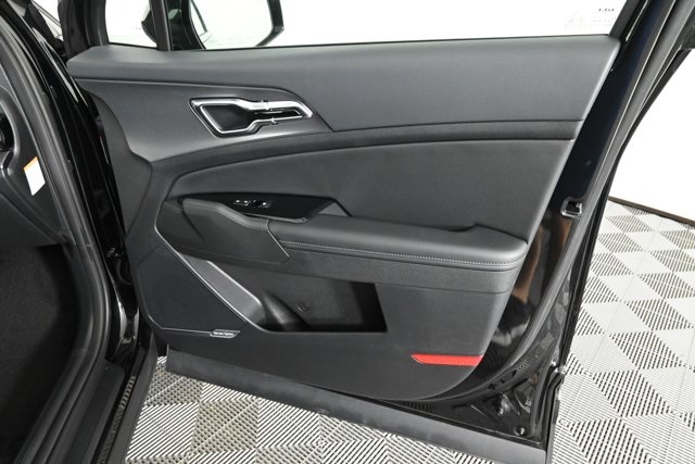 new 2025 Kia Sportage Hybrid car, priced at $38,857