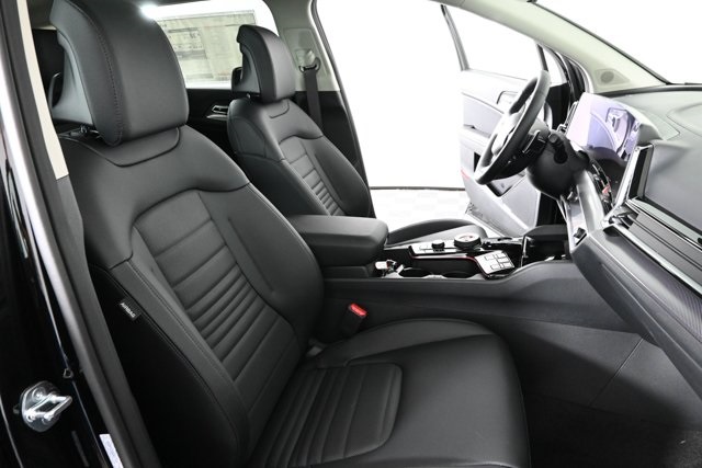 new 2025 Kia Sportage Hybrid car, priced at $38,857
