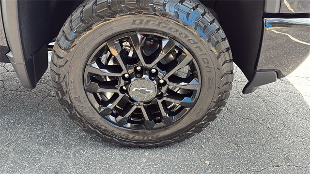 new 2025 Chevrolet Silverado 2500HD car, priced at $77,710