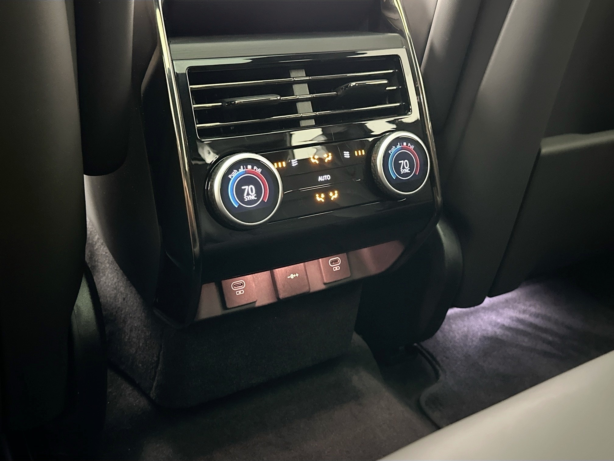 used 2023 Land Rover Range Rover Sport car, priced at $77,995
