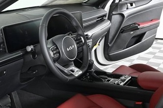new 2025 Kia K5 car, priced at $32,498