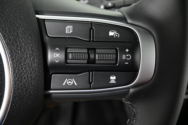 new 2025 Kia K5 car, priced at $32,498