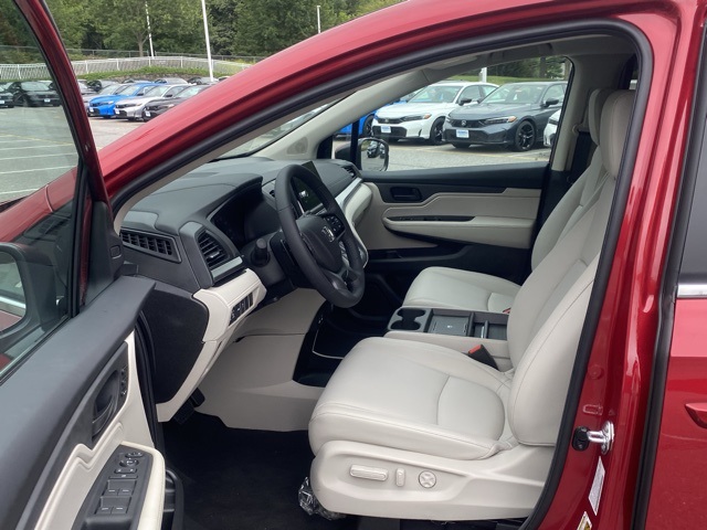 new 2025 Honda Odyssey car, priced at $45,145