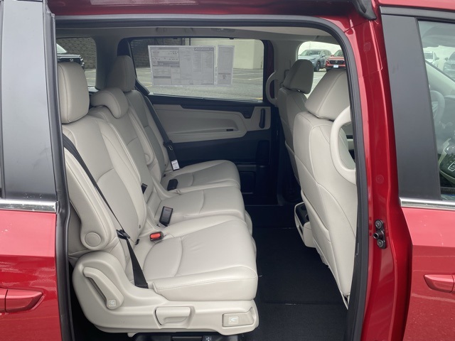 new 2025 Honda Odyssey car, priced at $45,145