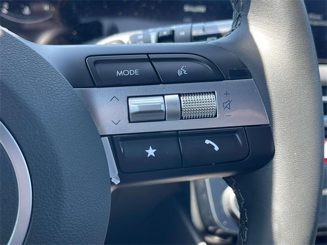 new 2025 Hyundai Tucson car, priced at $34,177