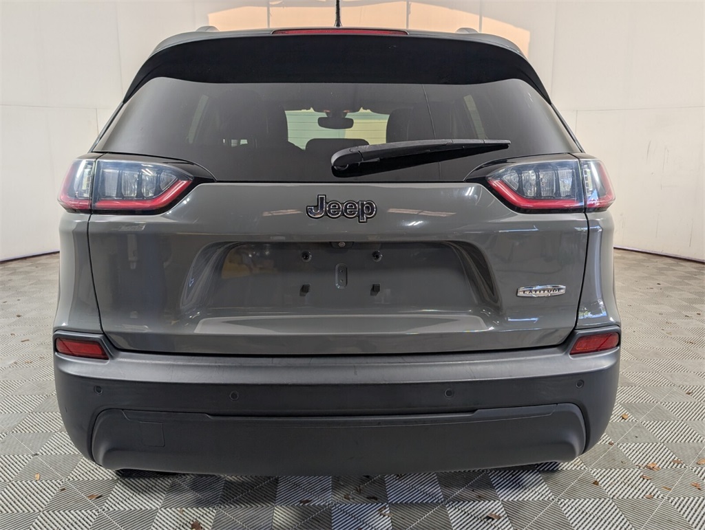 used 2019 Jeep Cherokee car, priced at $13,500