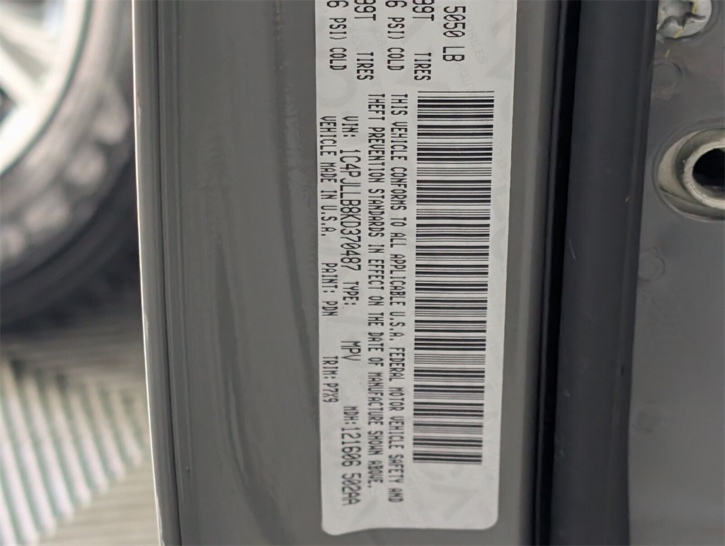 used 2019 Jeep Cherokee car, priced at $13,500