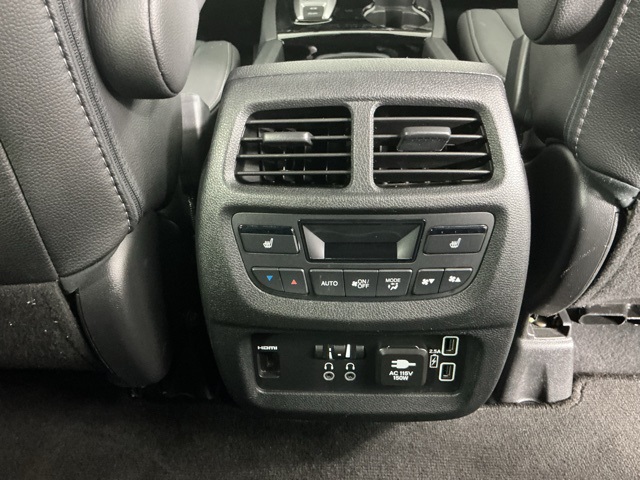 used 2022 Honda Pilot car, priced at $29,055