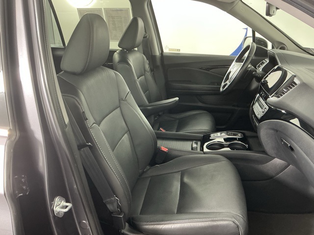 used 2022 Honda Pilot car, priced at $29,055