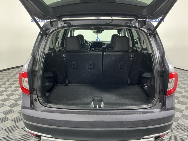 used 2022 Honda Pilot car, priced at $29,055